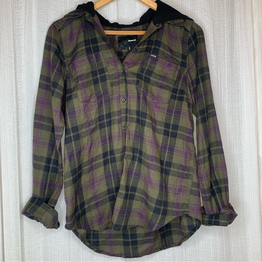 Hurley hooded boyfriend flannel button up shirt
